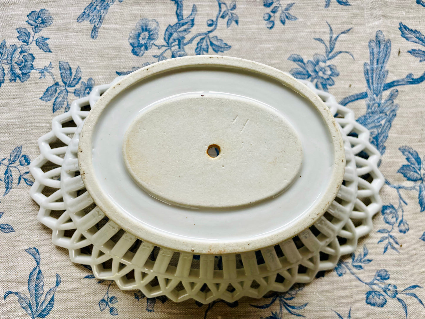 Elegant White Ceramic Decorative Bowl