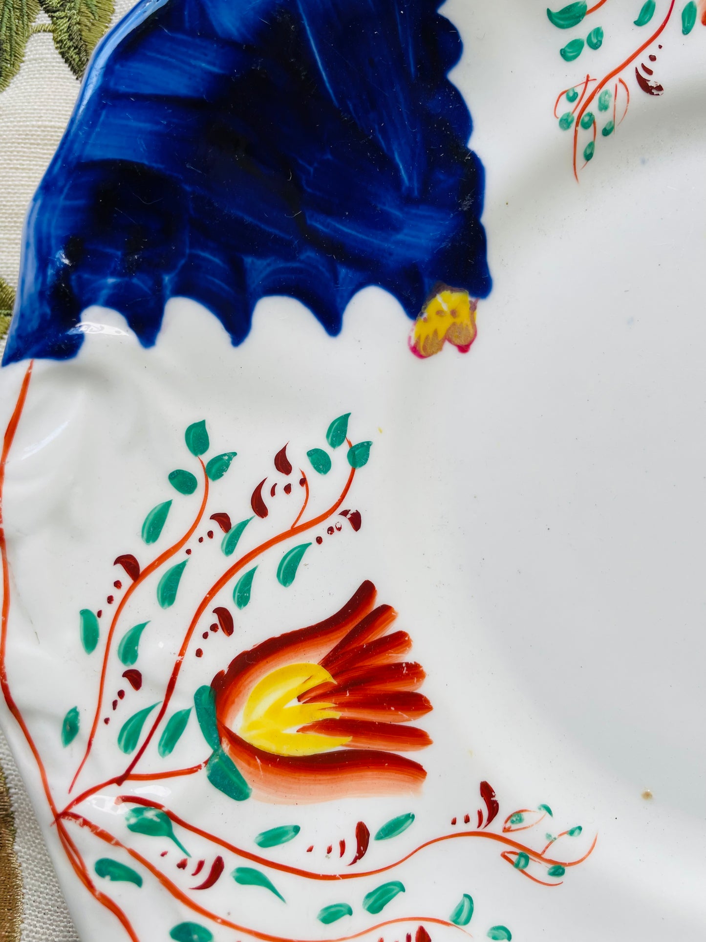 Gaudy Welsh Antique Tulip Cake Plate